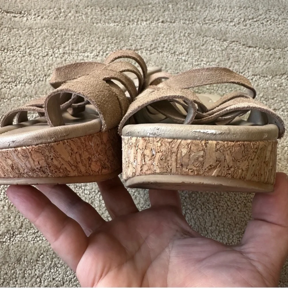 Donald J. Pliner Interwoven Strappy Suede Platform Cork Slip On Sandals Tan Sz 8